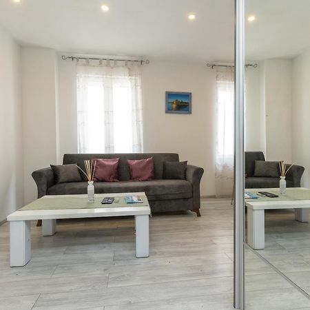 Alpha Loft 1Br Apartment In Center Zadar Eksteriør bilde