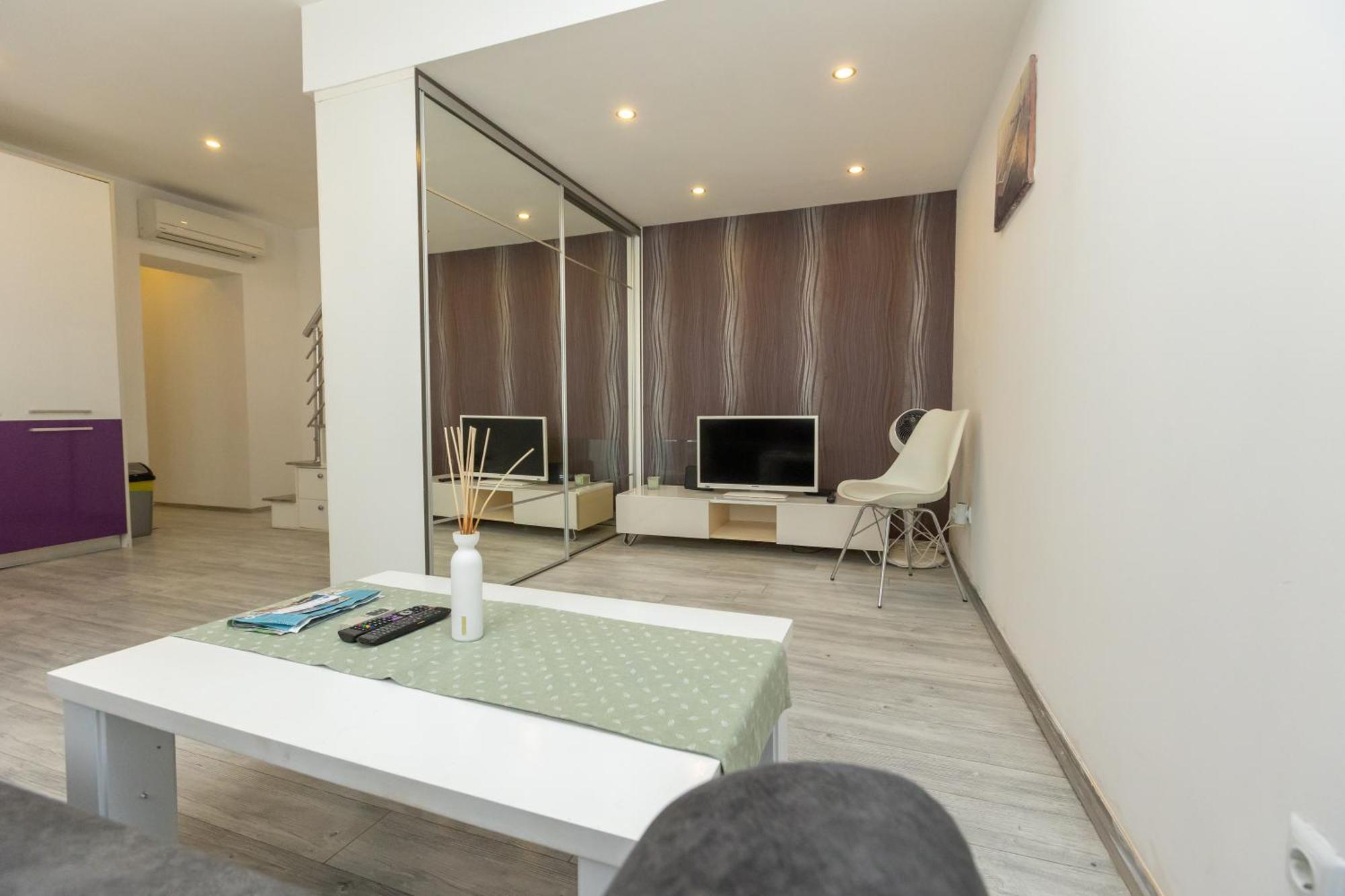 Alpha Loft 1Br Apartment In Center Zadar Eksteriør bilde